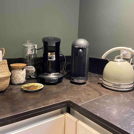 Maison Climatisee Avec Stationnement Et Wifi Bram Eksteriør billede