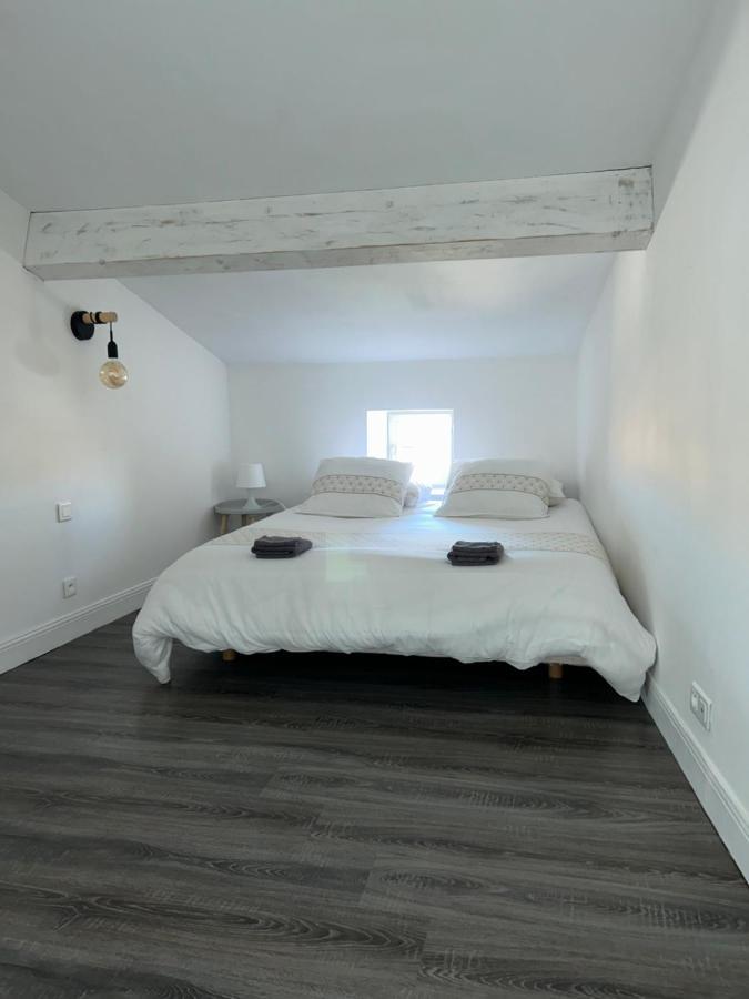 Maison Climatisee Avec Stationnement Et Wifi Bram Eksteriør billede